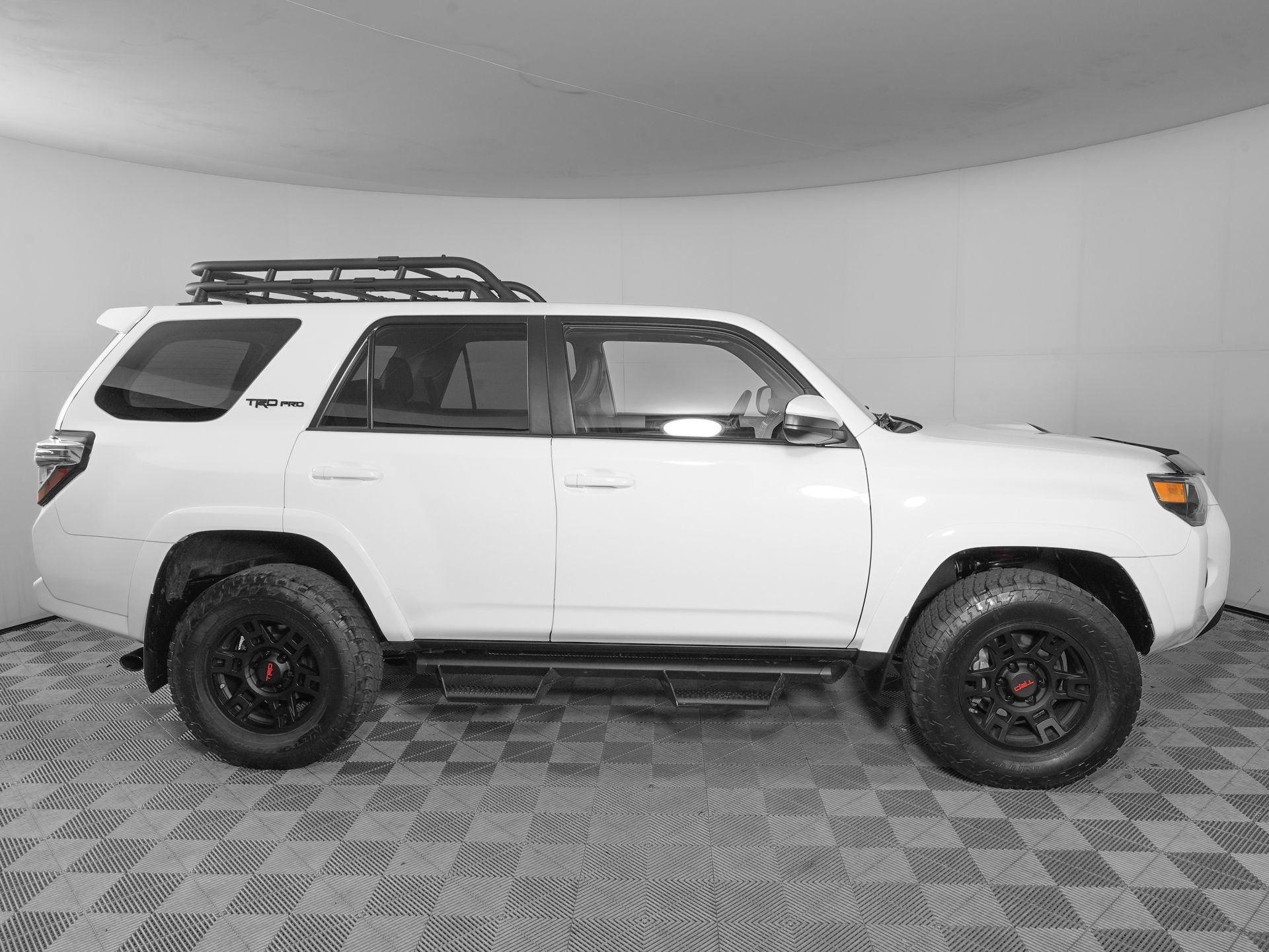 Used 2020 Toyota 4Runner TRD Pro AWD/4WD image 3