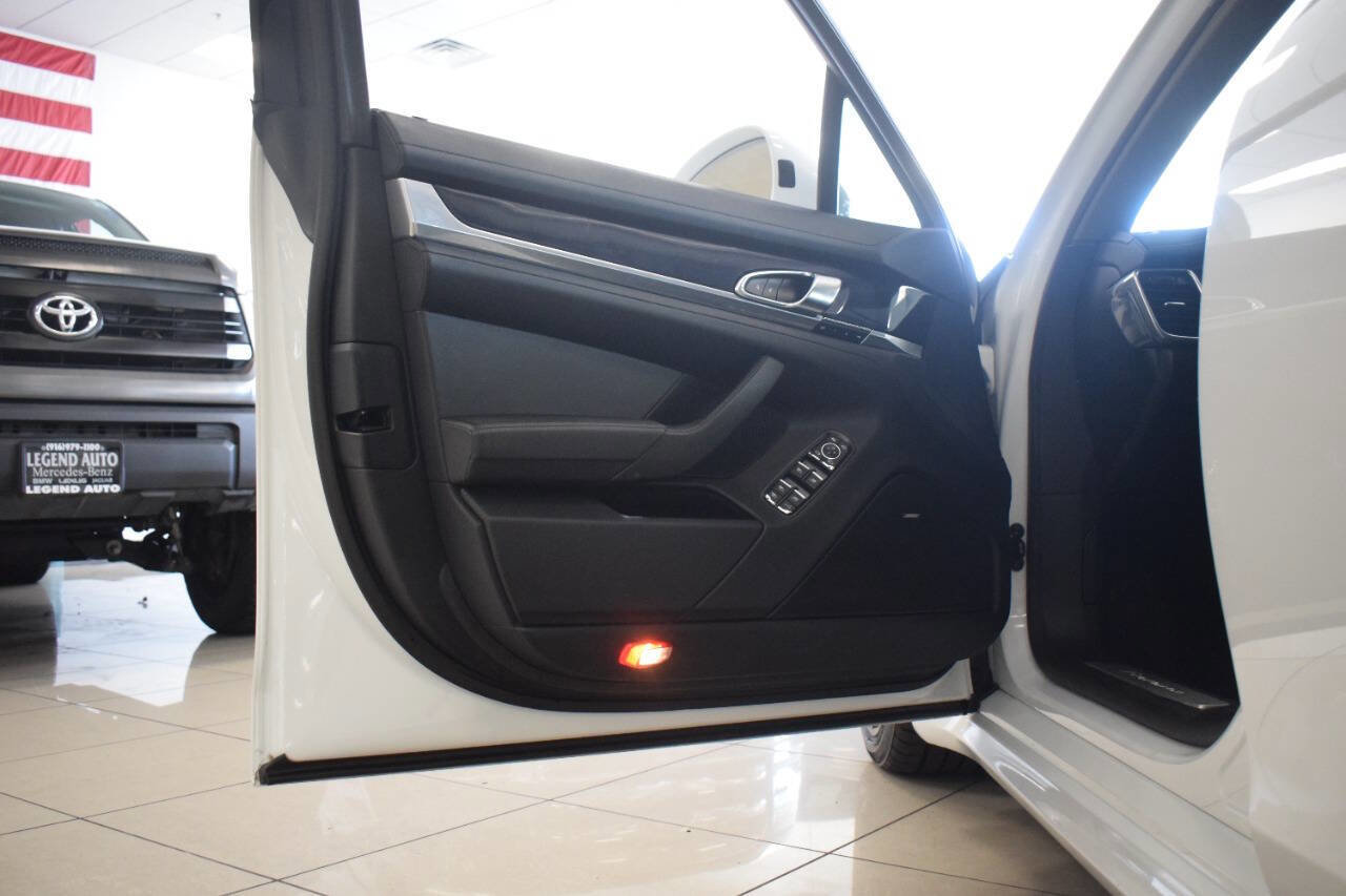 Used 2014 Porsche Panamera 4 image 35