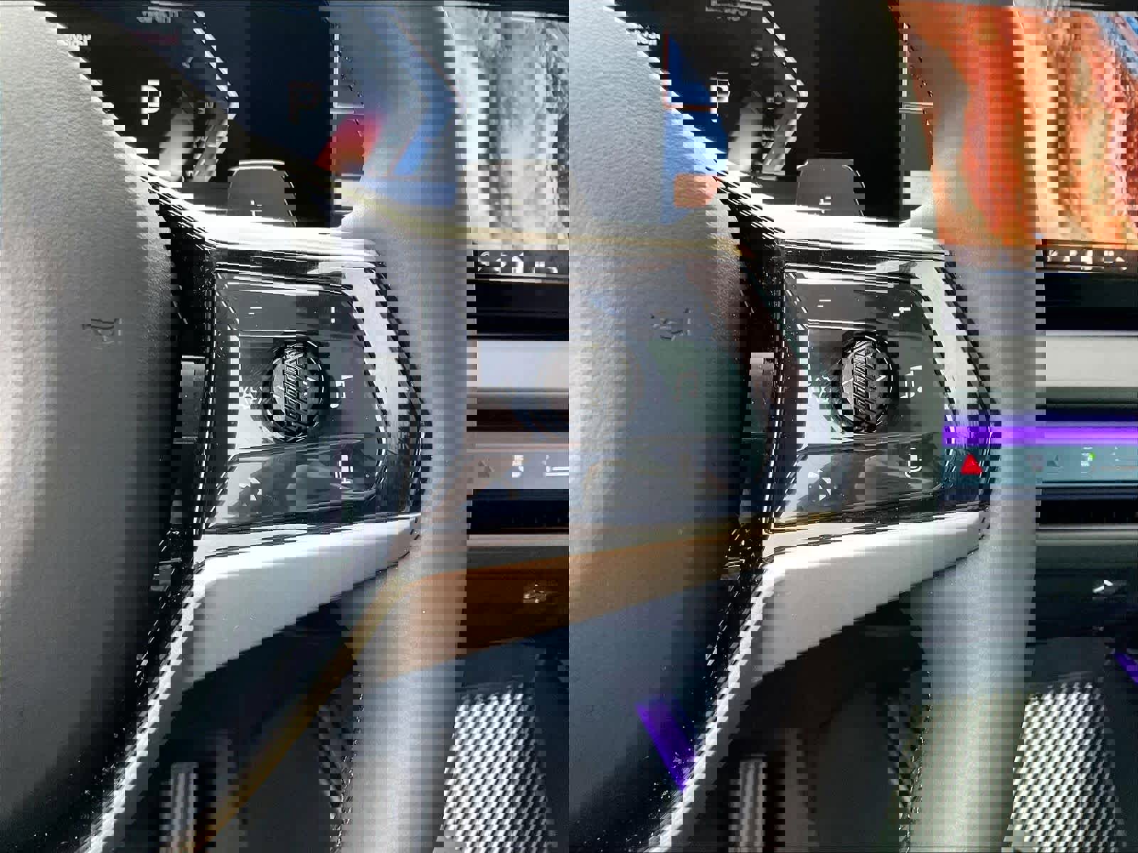 Used 2025 BMW X3 xDrive30i w/ Convenience Package image 20