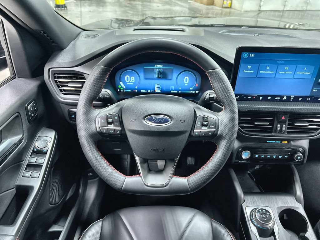 Used 2025 Ford Escape ST-Line Elite w/ Premium Technology Package AWD/4WD image 19