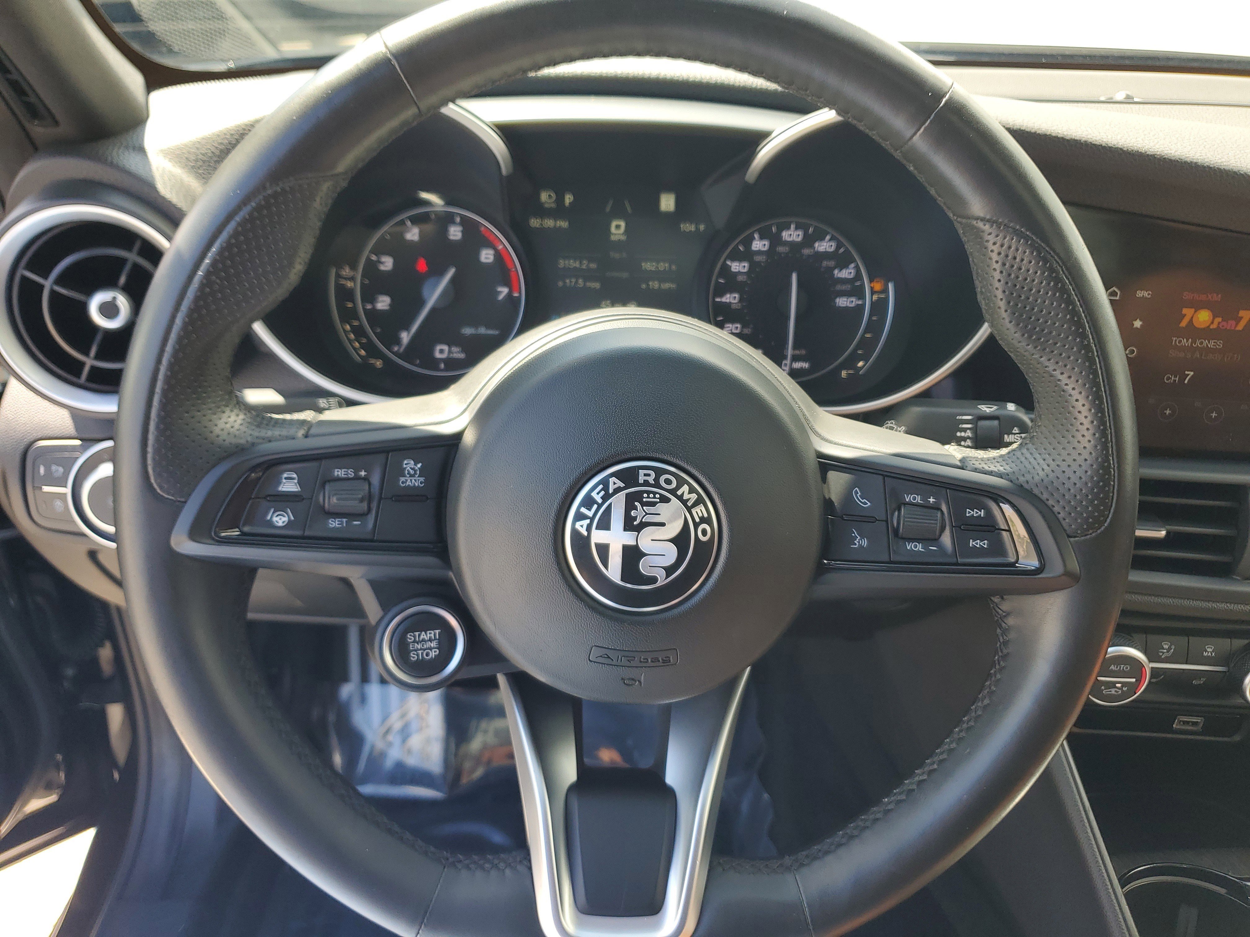 Used 2022 Alfa Romeo Giulia Ti w/ Active Assist Plus Package image 18