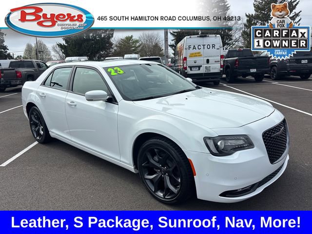 Used 2023 Chrysler 300 S RWD image 1