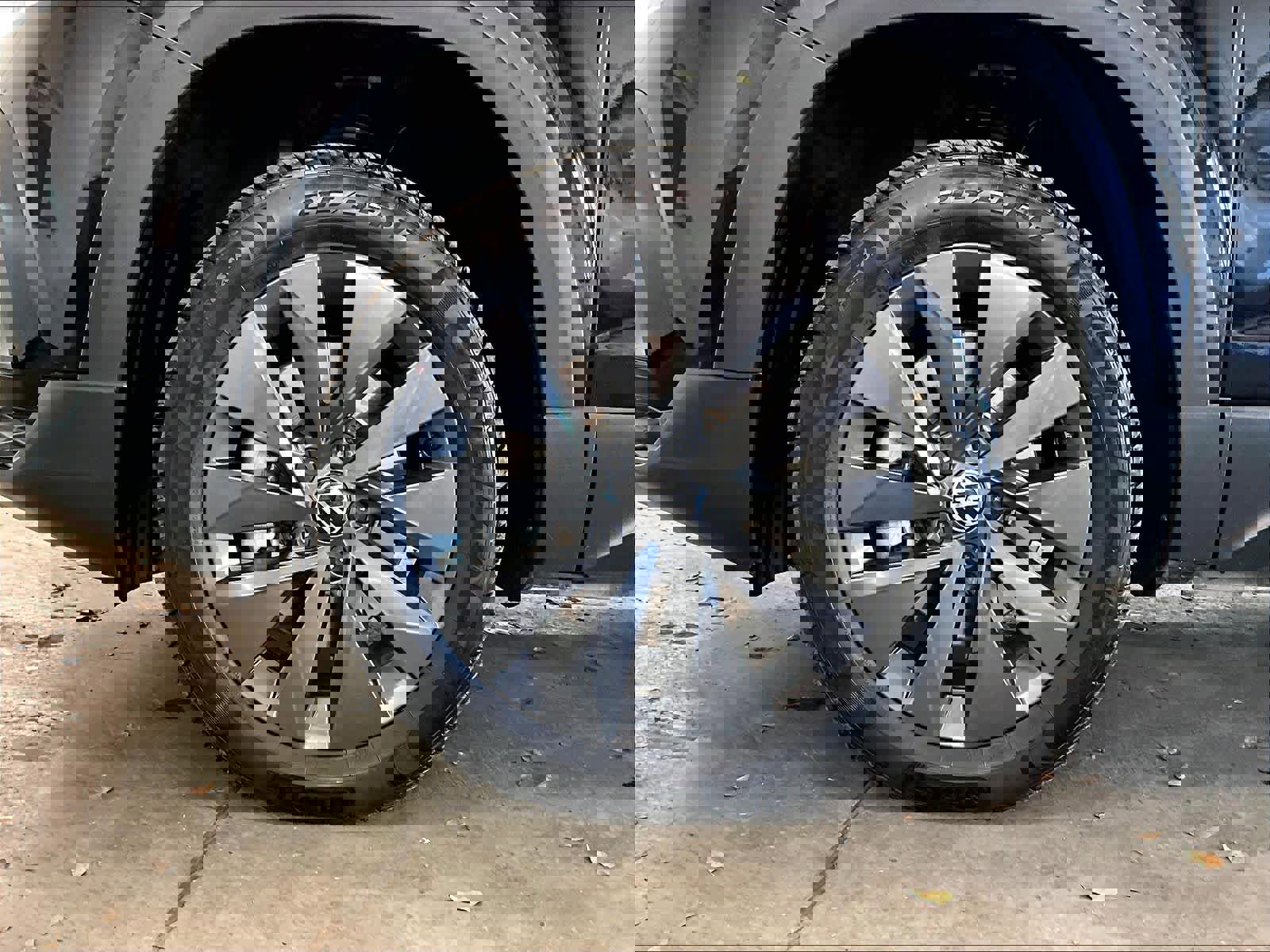 Used 2023 Volkswagen Taos S image 11