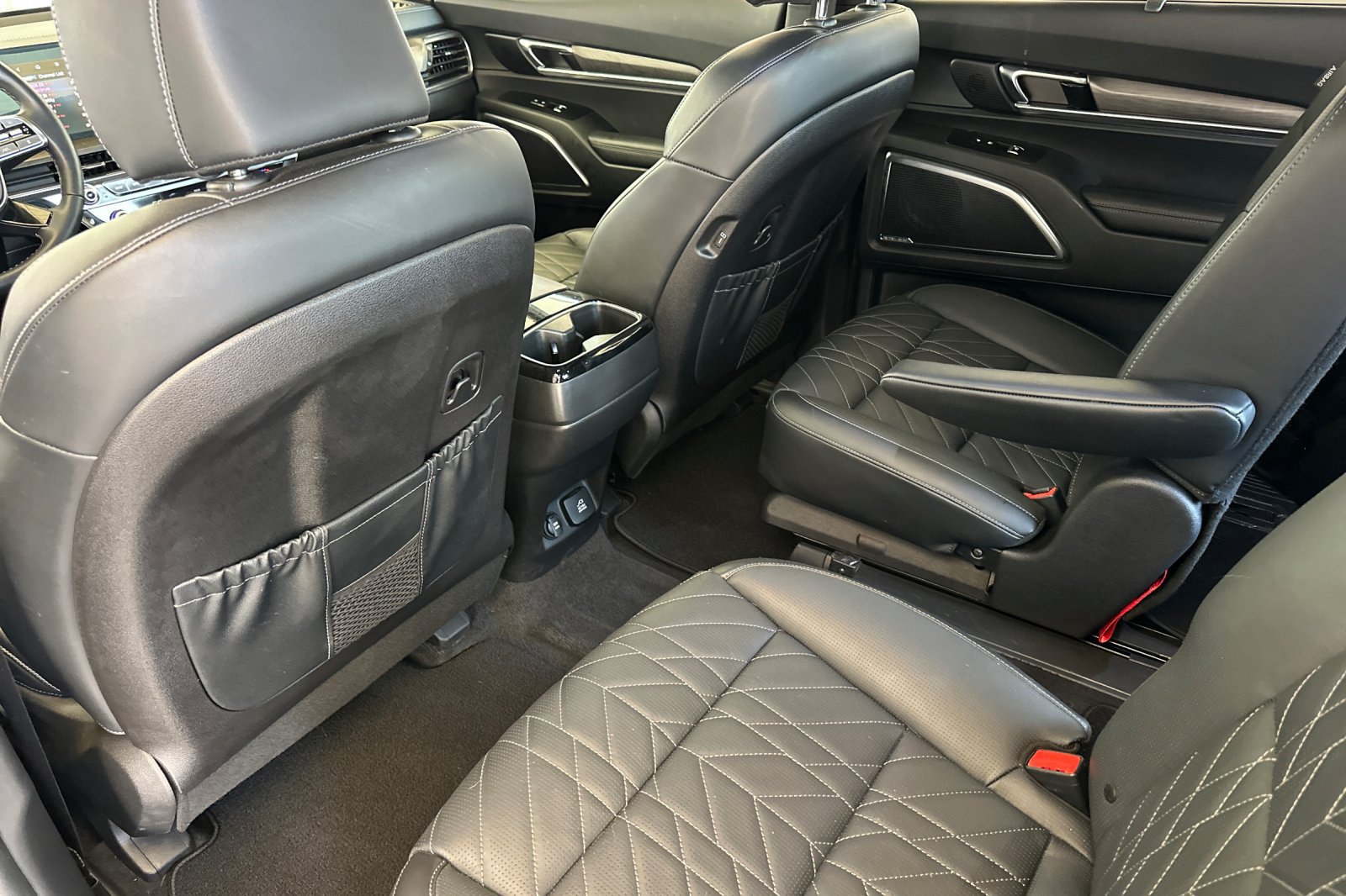 Certified 2025 Kia Telluride SX Prestige X-Line AWD/4WD image 13