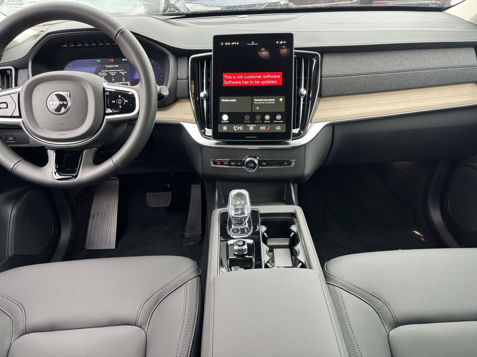 Certified 2026 Volvo XC90 B6 Plus w/ Protection Package Premier AWD/4WD image 29