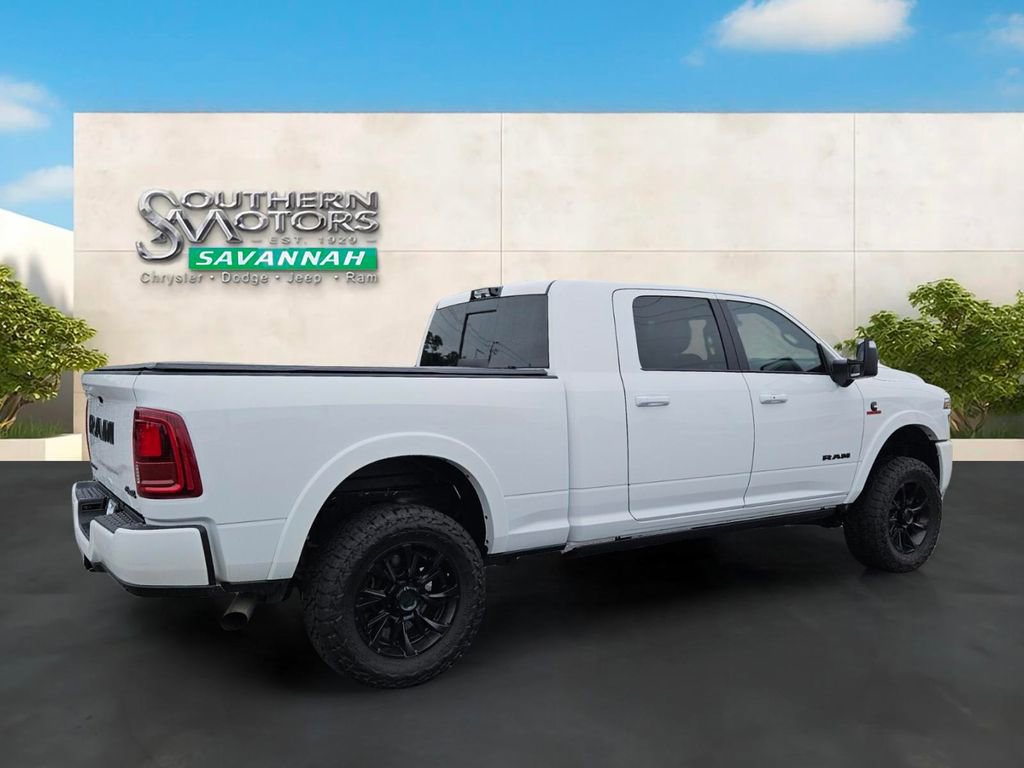 Used 2025 RAM 2500 Limited AWD/4WD image 5