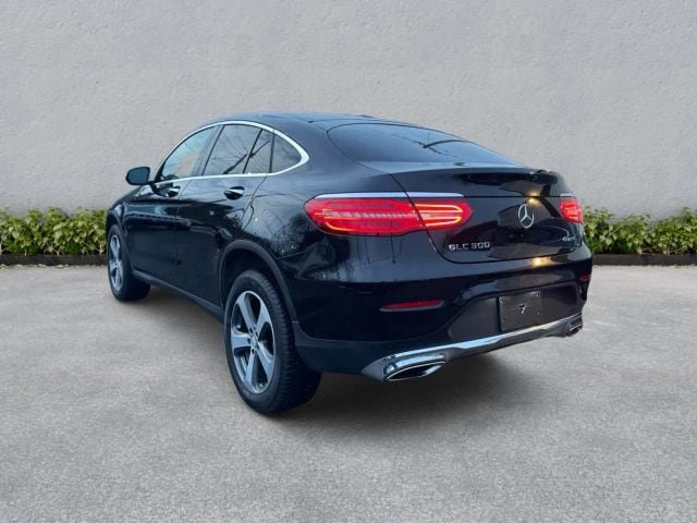 Used 2017 Mercedes-Benz GLC 300 4MATIC image 8