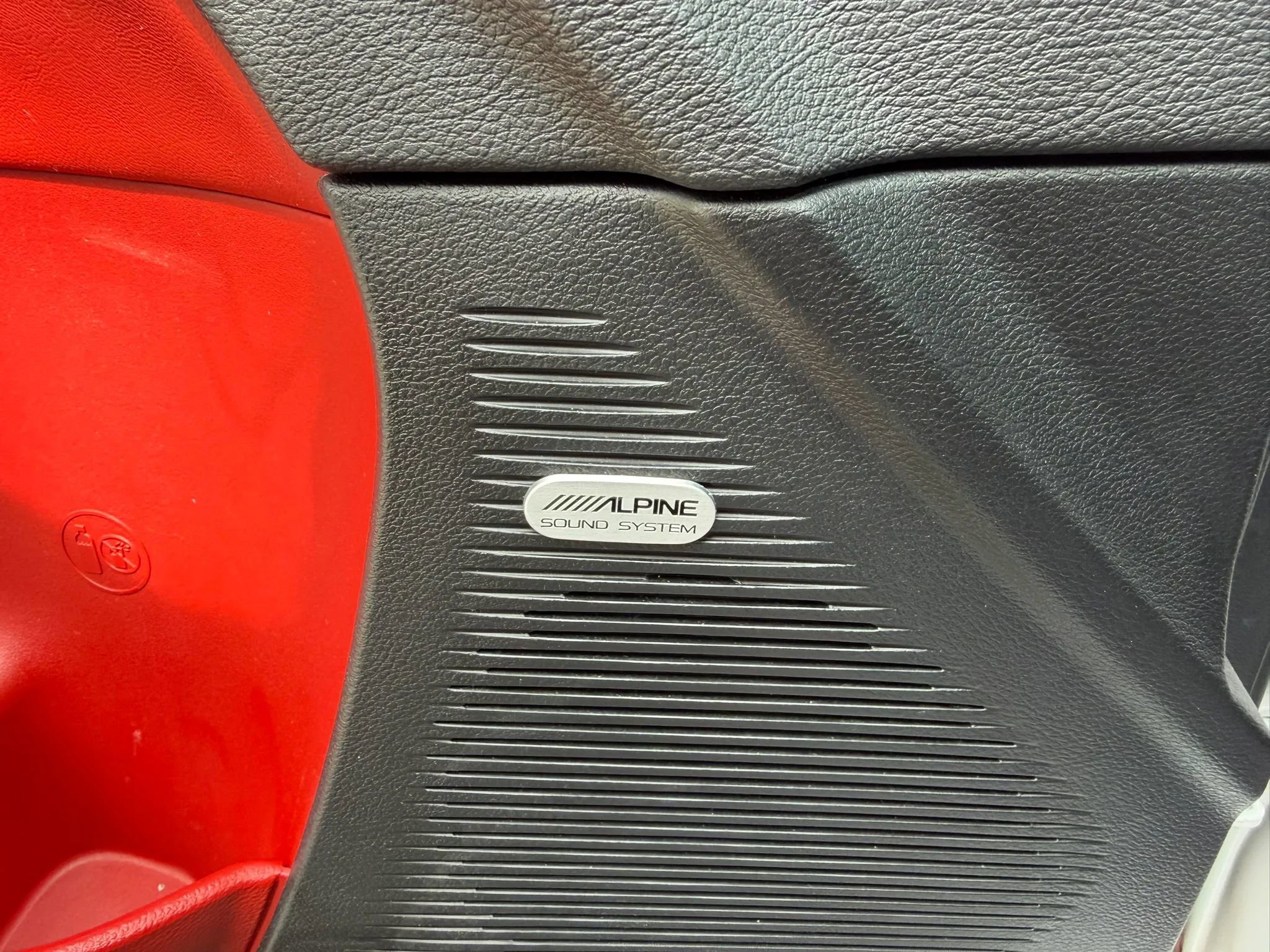 Used 2018 Dodge Challenger R/T Plus image 15