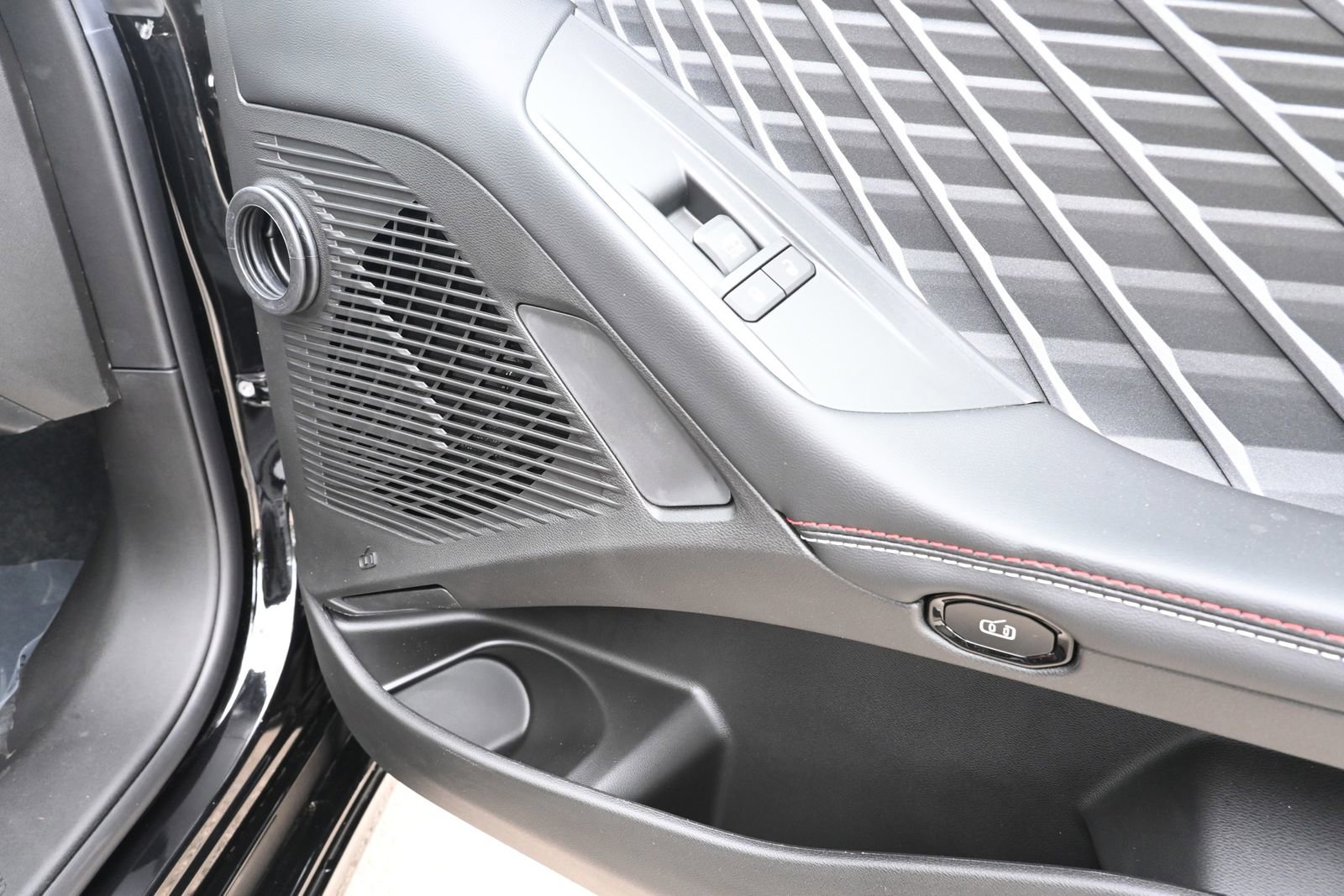 New 2026 Dodge Charger R/T image 29