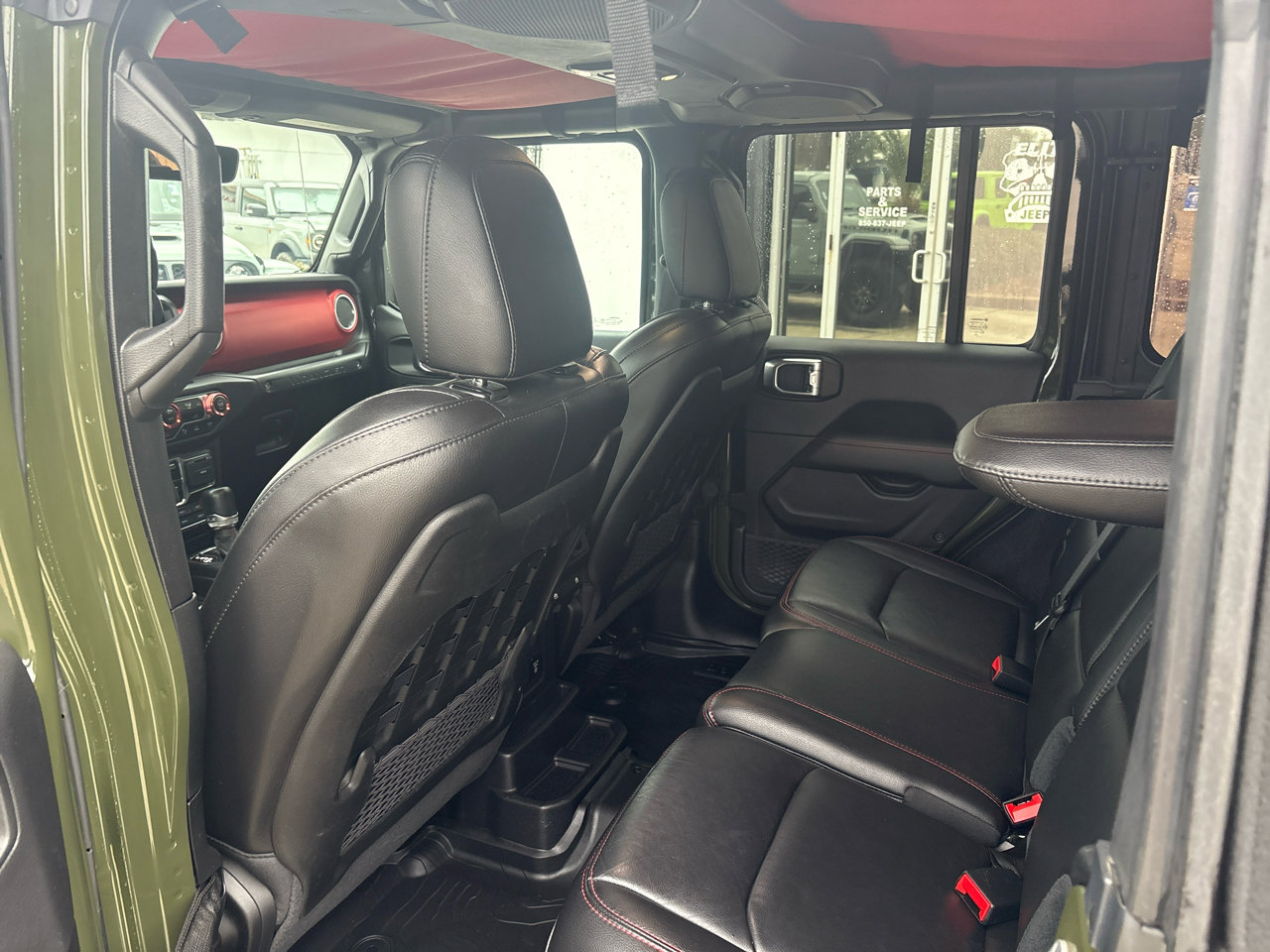 Used 2021 Jeep Wrangler Unlimited Rubicon image 14