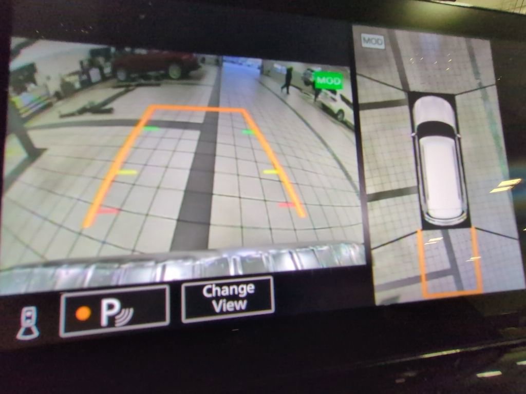 Used 2024 INFINITI QX80 Luxe w/ Cargo Package image 7