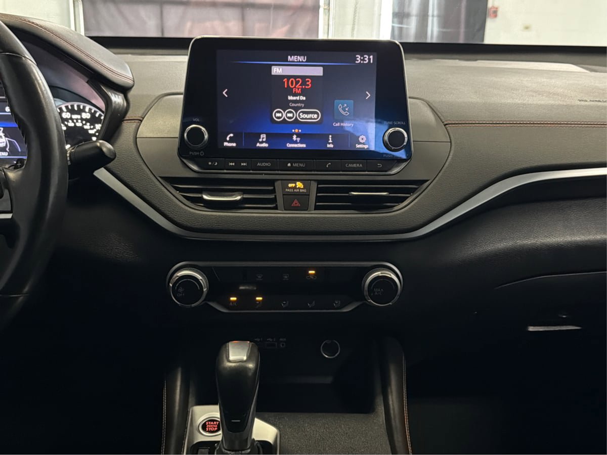 Used 2019 Nissan Altima 2.5 SR FWD image 17