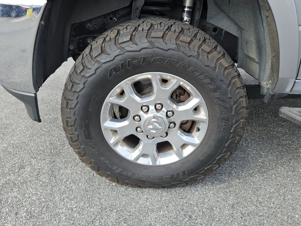 Used 2021 RAM 2500 Laramie AWD/4WD image 9