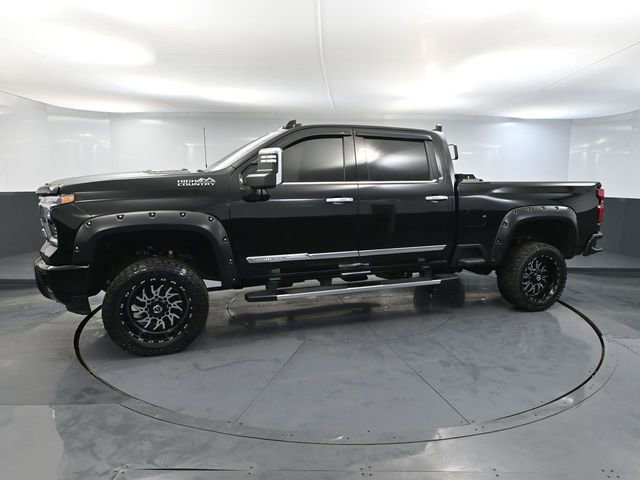 Used 2024 Chevrolet Silverado 3500 High Country w/ Technology Package image 12