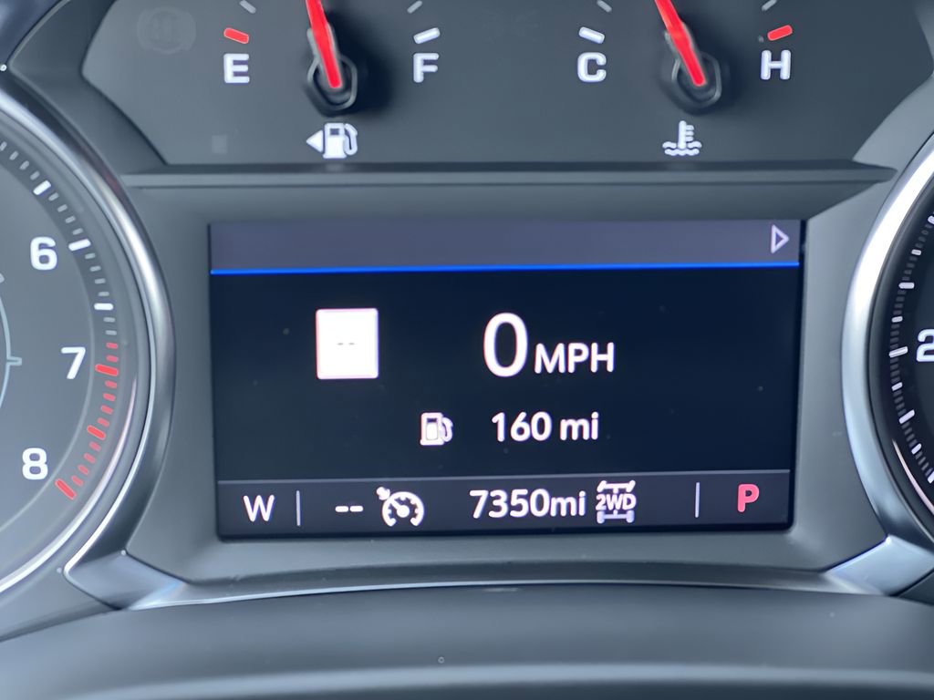 Certified 2023 GMC Acadia SLT w/ Trailering Package image 12