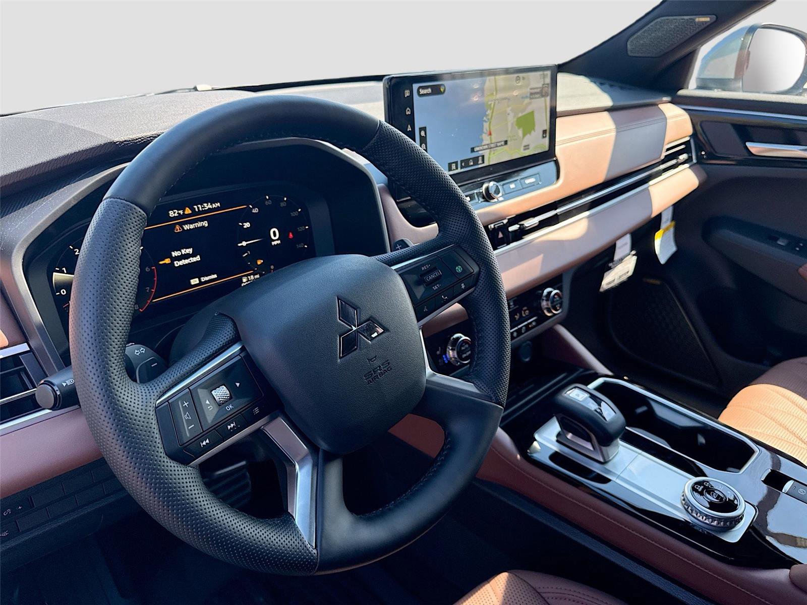New 2025 Mitsubishi Outlander SEL image 9