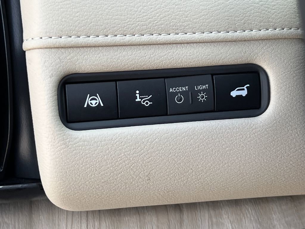 New 2026 Nissan Armada Platinum w/ Convenience Package image 25