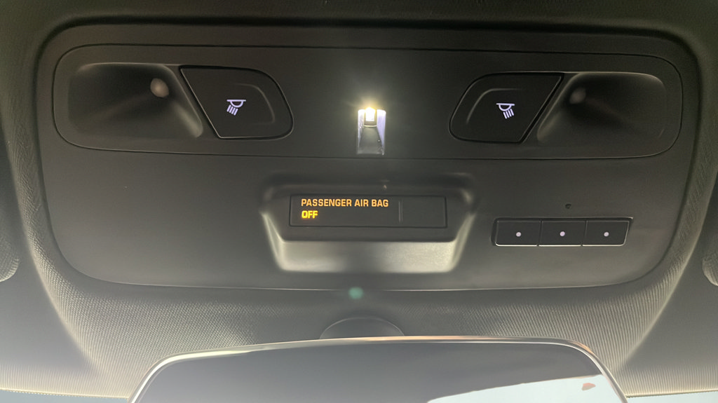 Used 2017 Chevrolet Camaro SS RWD image 33