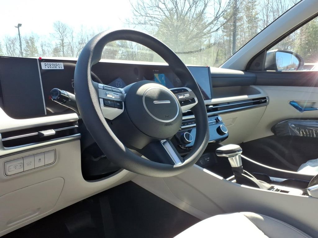 New 2026 Hyundai Tucson SE image 25