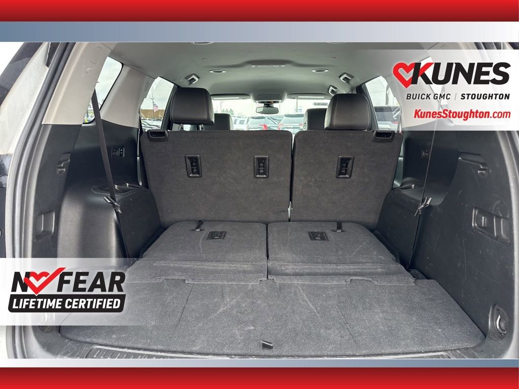Used 2023 GMC Acadia SLT image 46