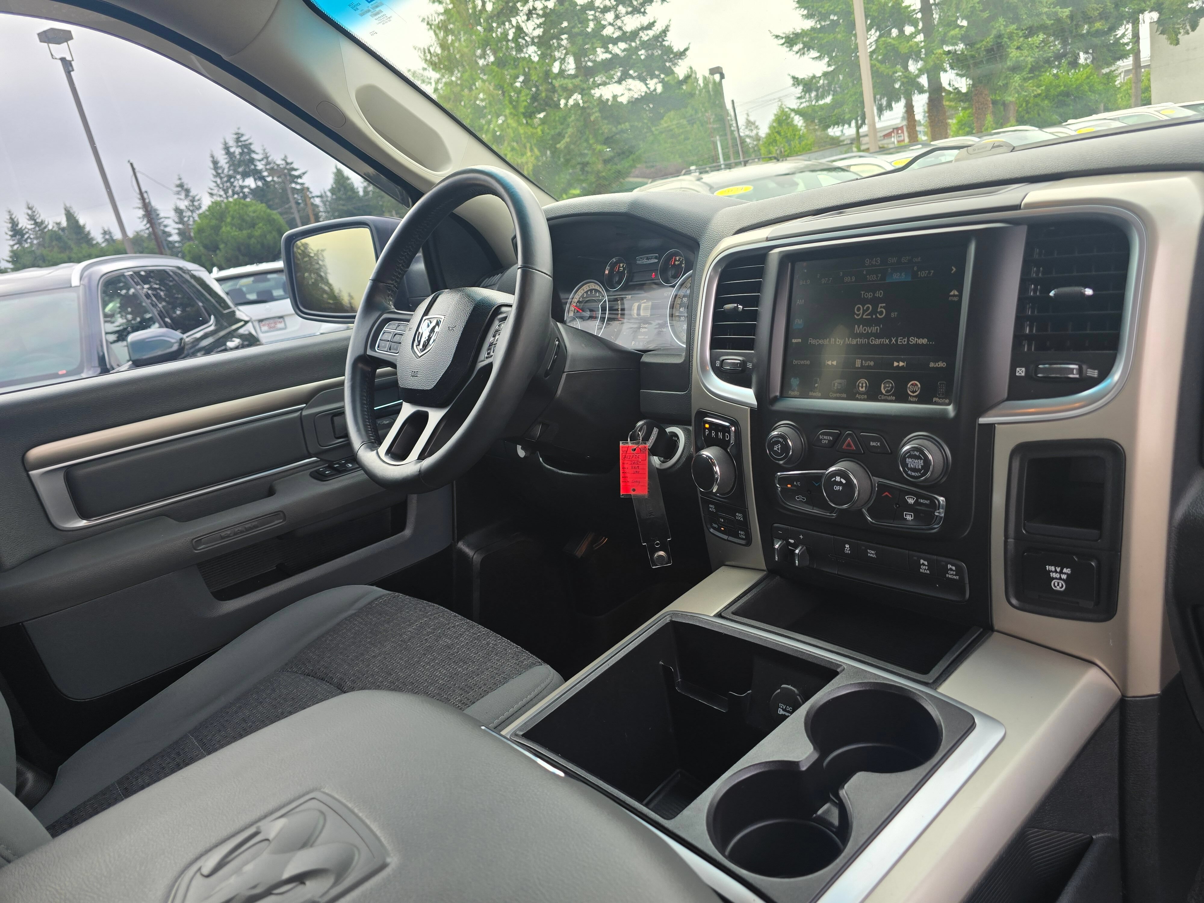 Used 2015 RAM 1500 Big Horn AWD/4WD image 10