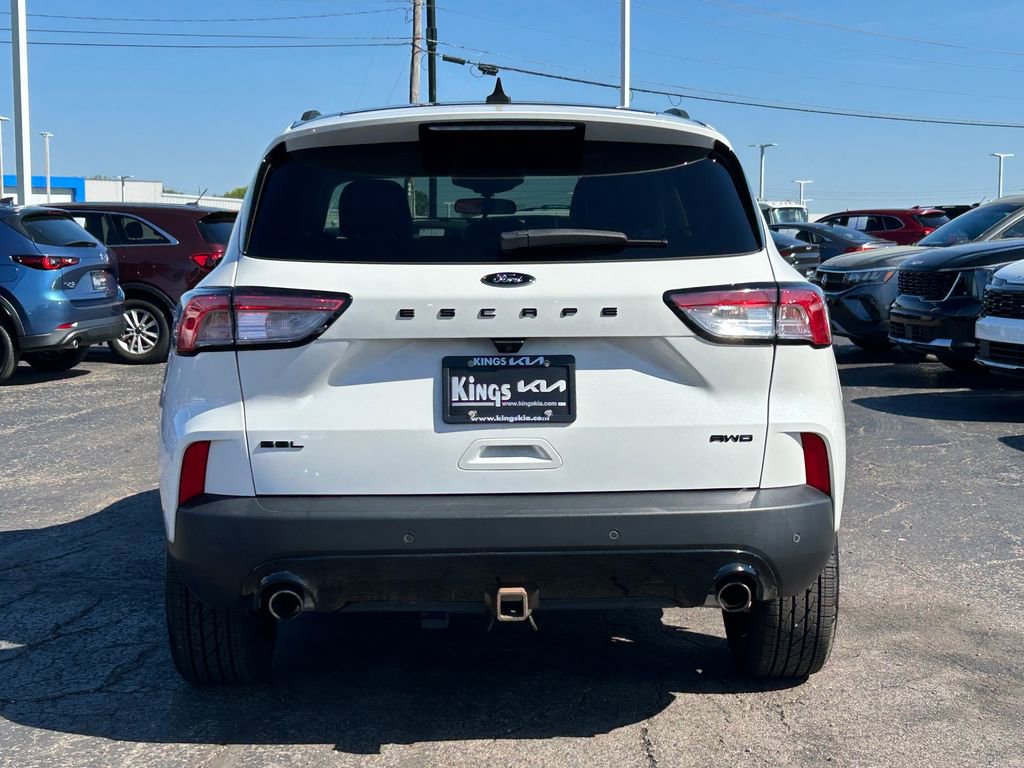 Used 2022 Ford Escape SEL w/ SEL Stealth AWD Package image 6