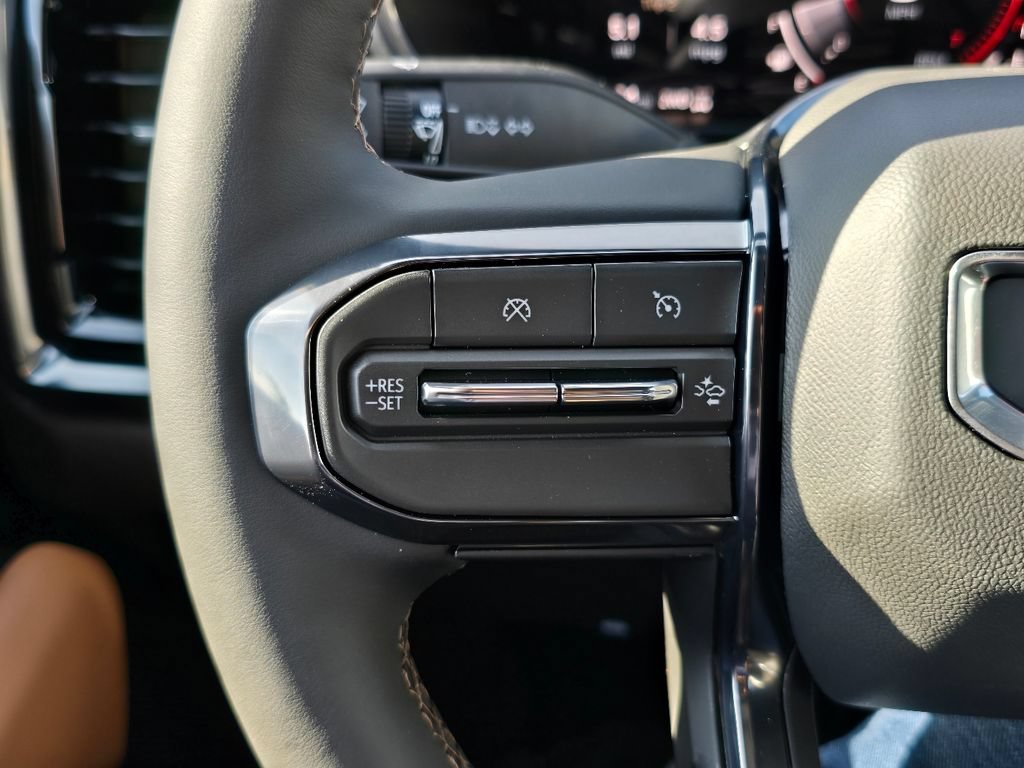 New 2026 GMC Canyon AT4 w/ AT4 Premium Package AWD/4WD image 19