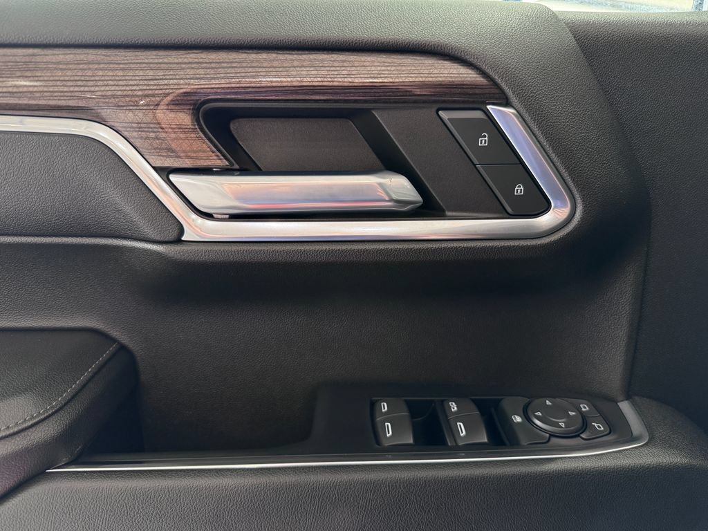 Certified 2023 Chevrolet Silverado 1500 LT AWD/4WD image 25