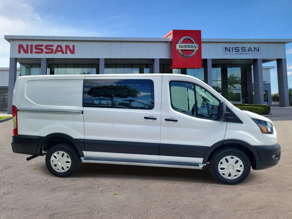 Used 2024 Ford Transit 250 Low Roof w/ Exterior Upgrade Package image 3