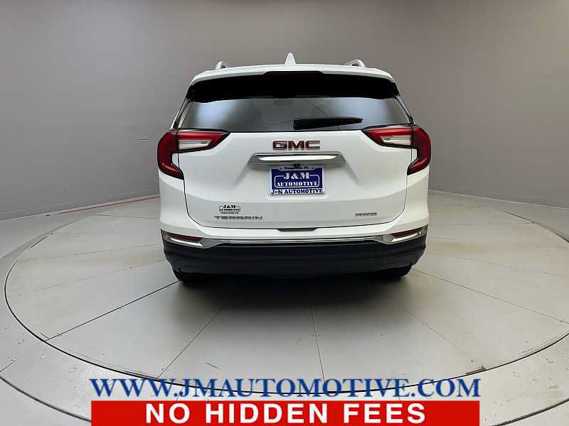 Used 2024 GMC Terrain SLT AWD/4WD image 4