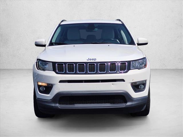 Used 2019 Jeep Compass Latitude FWD image 2