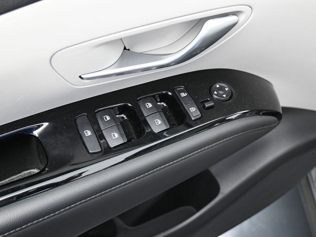 Used 2023 Hyundai Tucson Limited AWD/4WD image 19