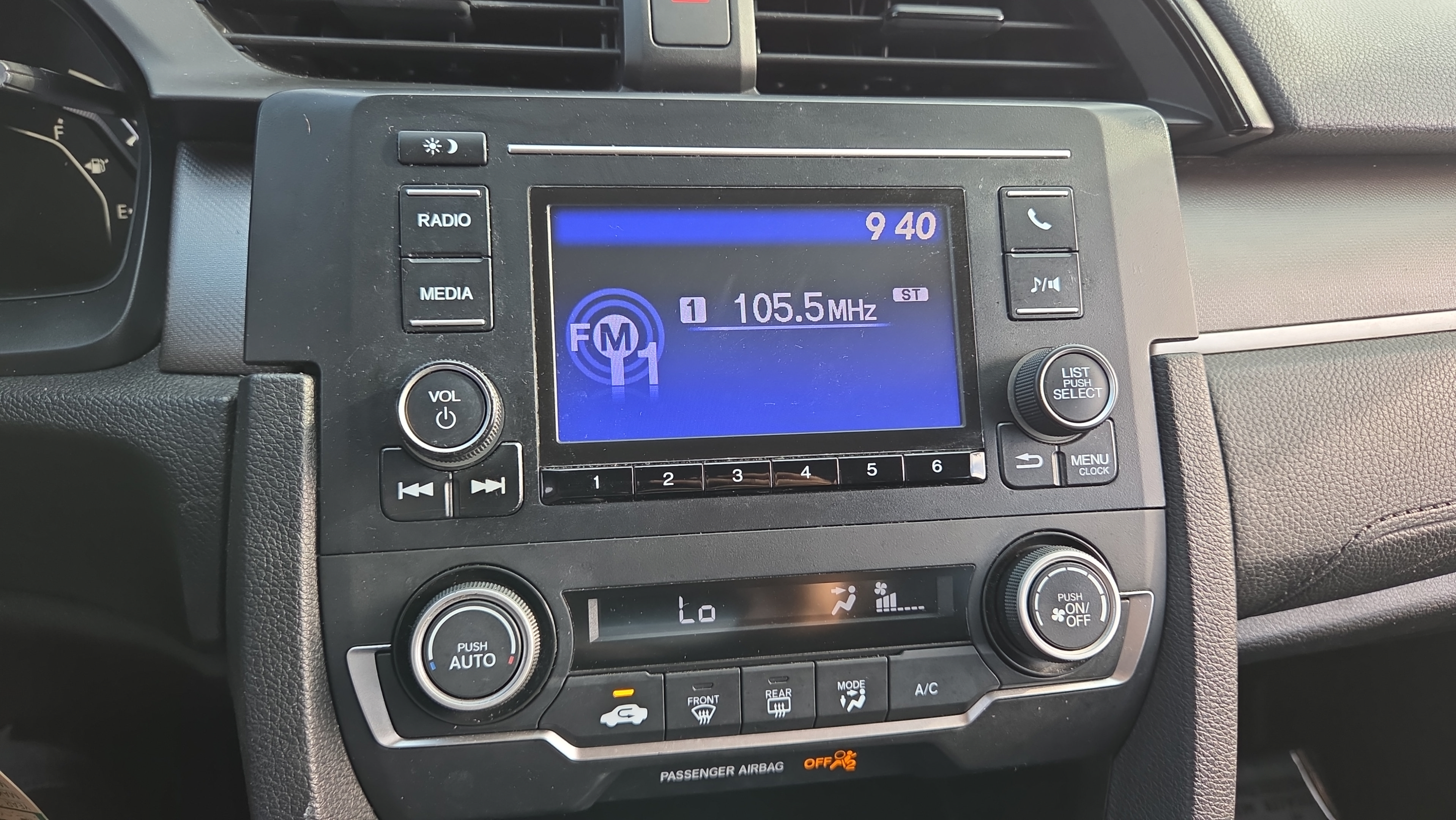 Certified 2018 Honda Civic LX image 30