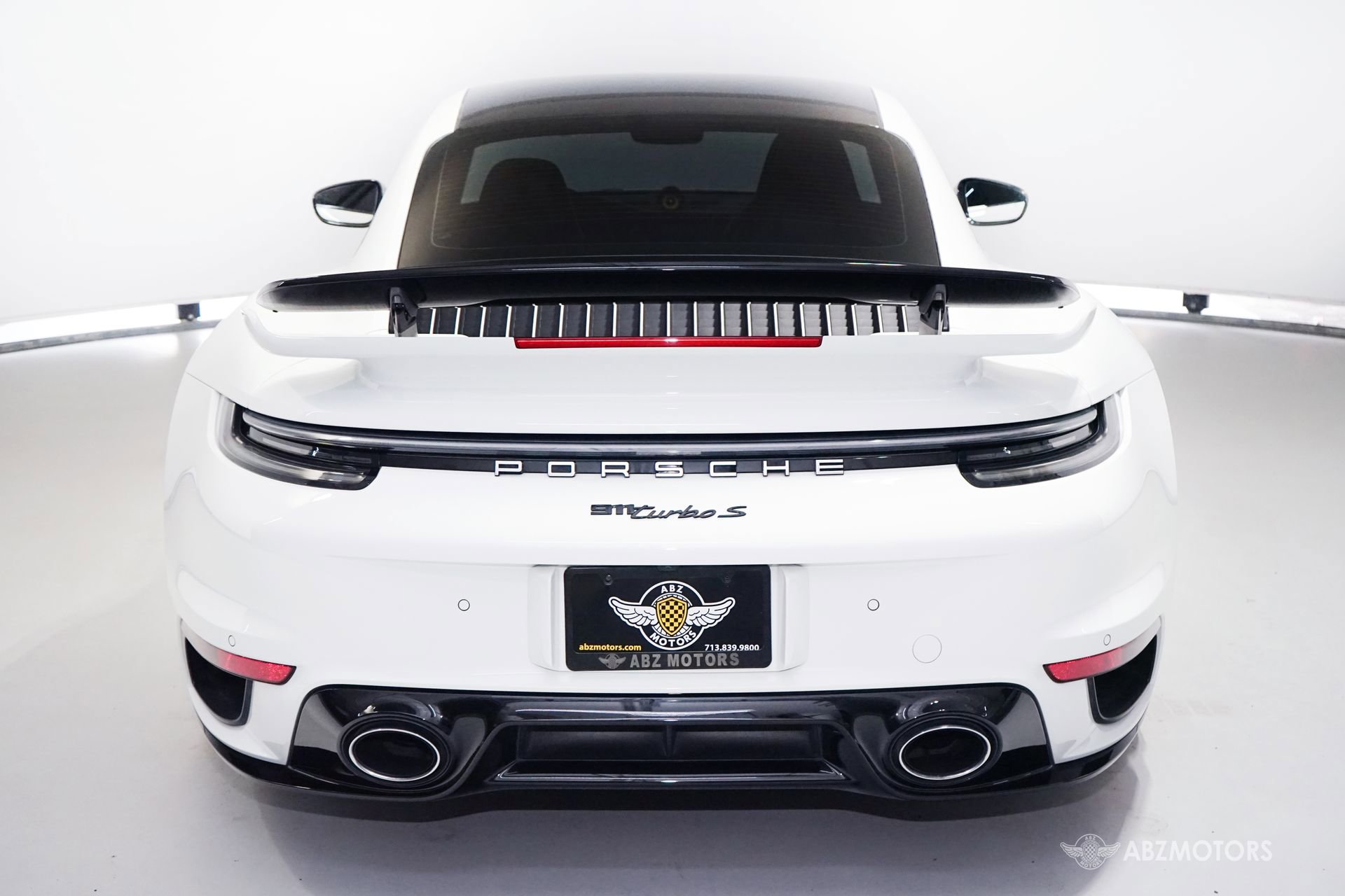 Used 2025 Porsche 911 Turbo S AWD/4WD image 7