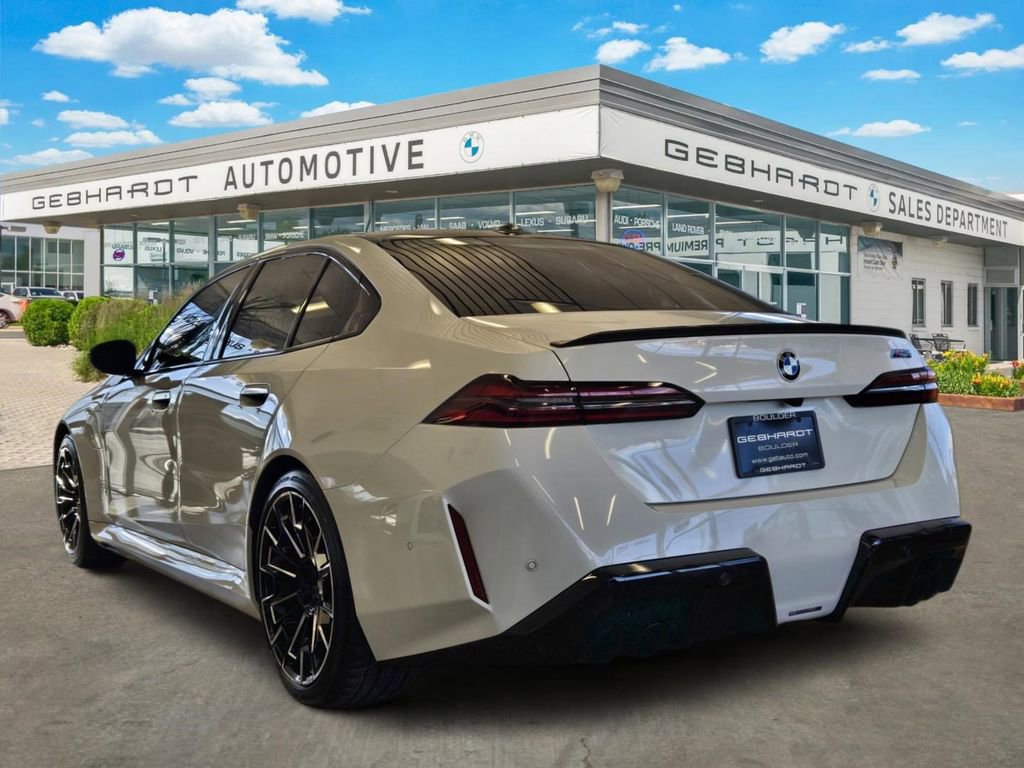 Used 2025 BMW M5 w/ Carbon Package image 7