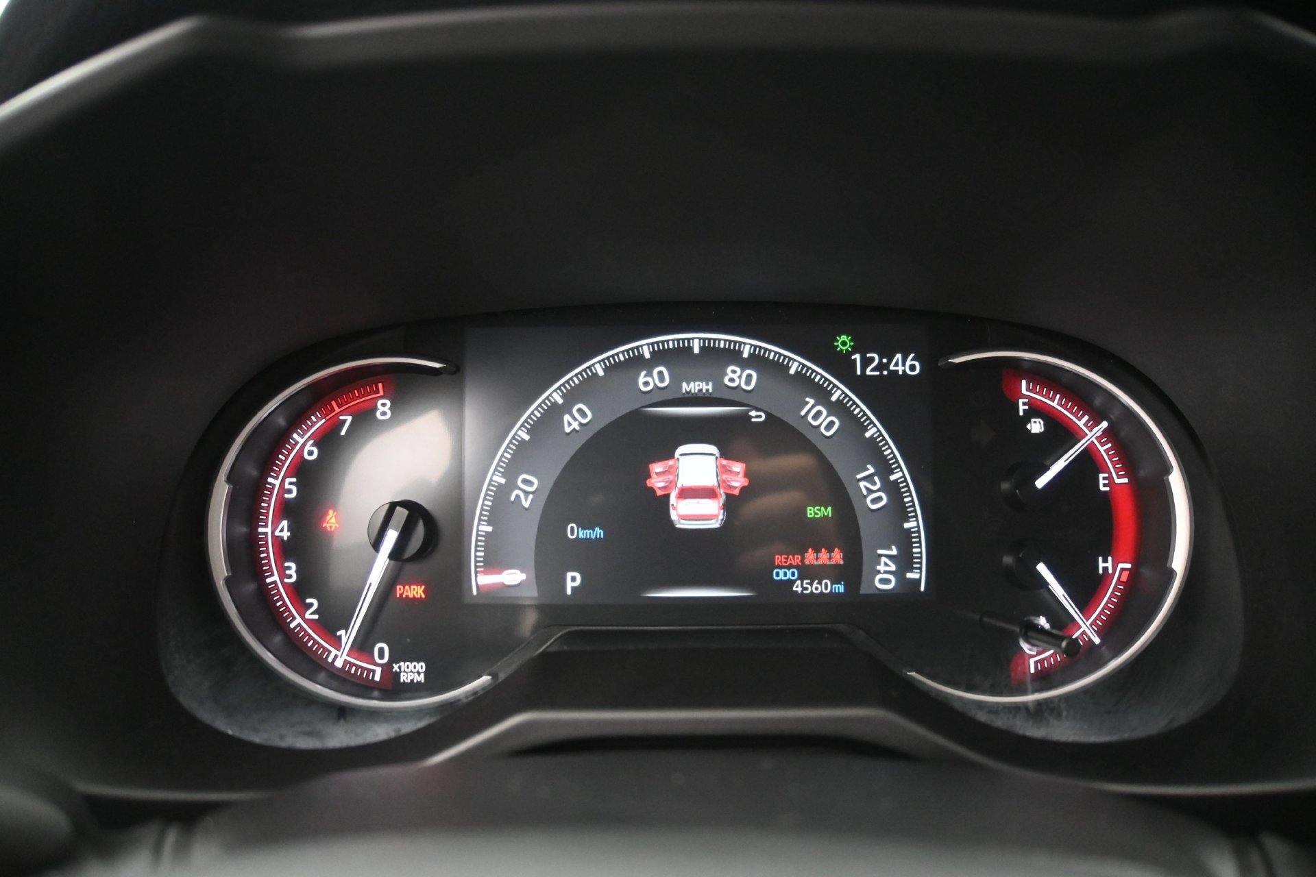 Used 2025 Toyota RAV4 XLE AWD/4WD image 28