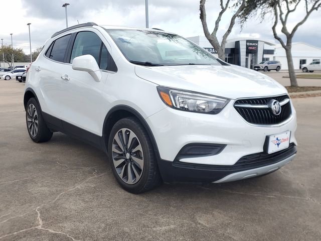 Used 2022 Buick Encore Preferred w/ Safety Package image 2