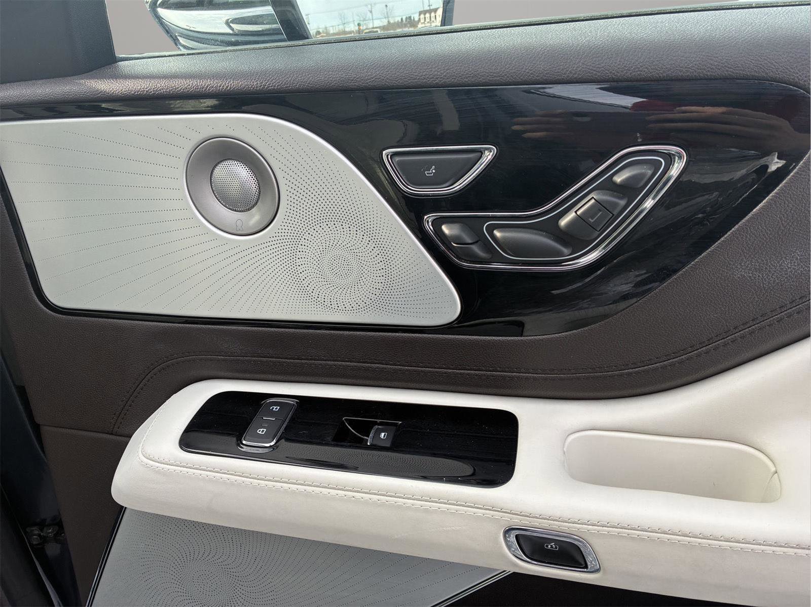 Used 2020 Lincoln Aviator Black Label w/ Dynamic Handling Package image 20