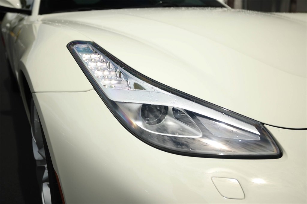 Certified 2018 Ferrari GTC4Lusso T image 12