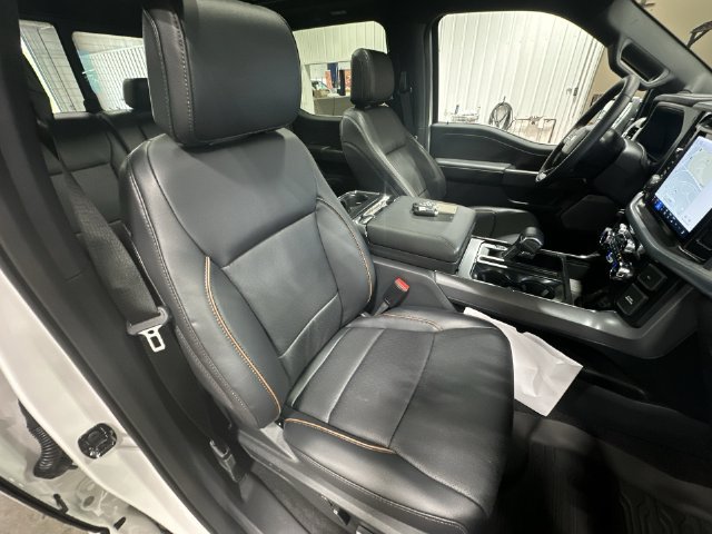 New 2026 Ford F150 Lariat w/ Equipment Group 502A High AWD/4WD image 32