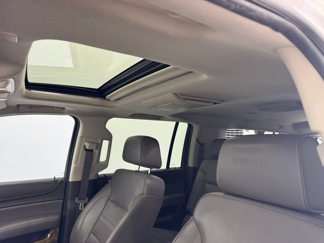 Used 2017 GMC Yukon XL Denali w/ Open Road Package RWD image 5