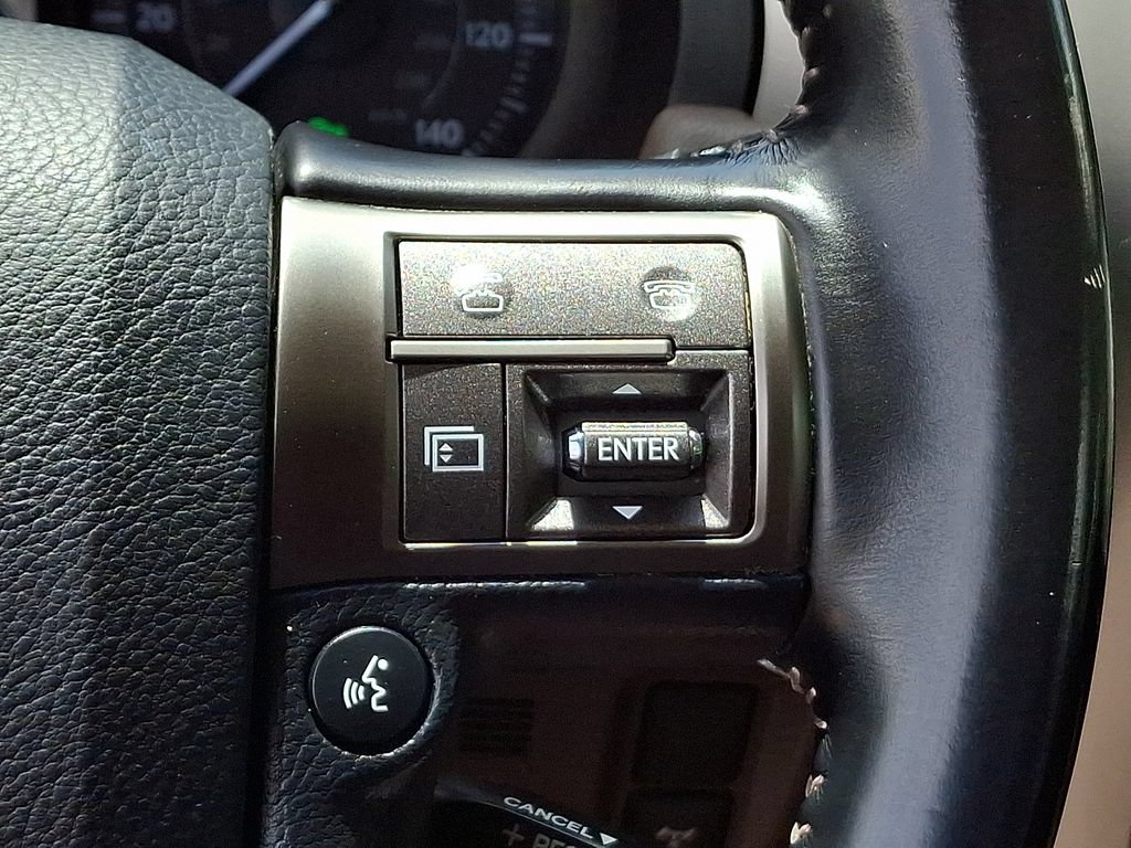 Used 2018 Lexus GX 460 Premium w/ Premium Package AWD/4WD image 21