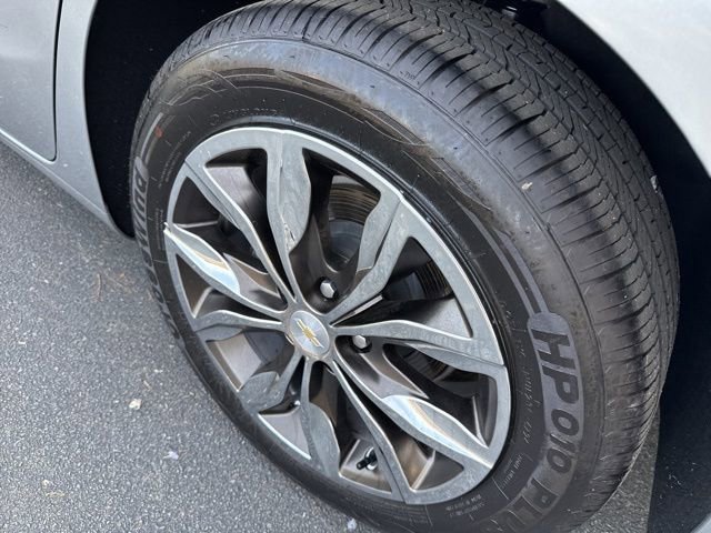 Used 2024 Chevrolet Malibu LT image 30