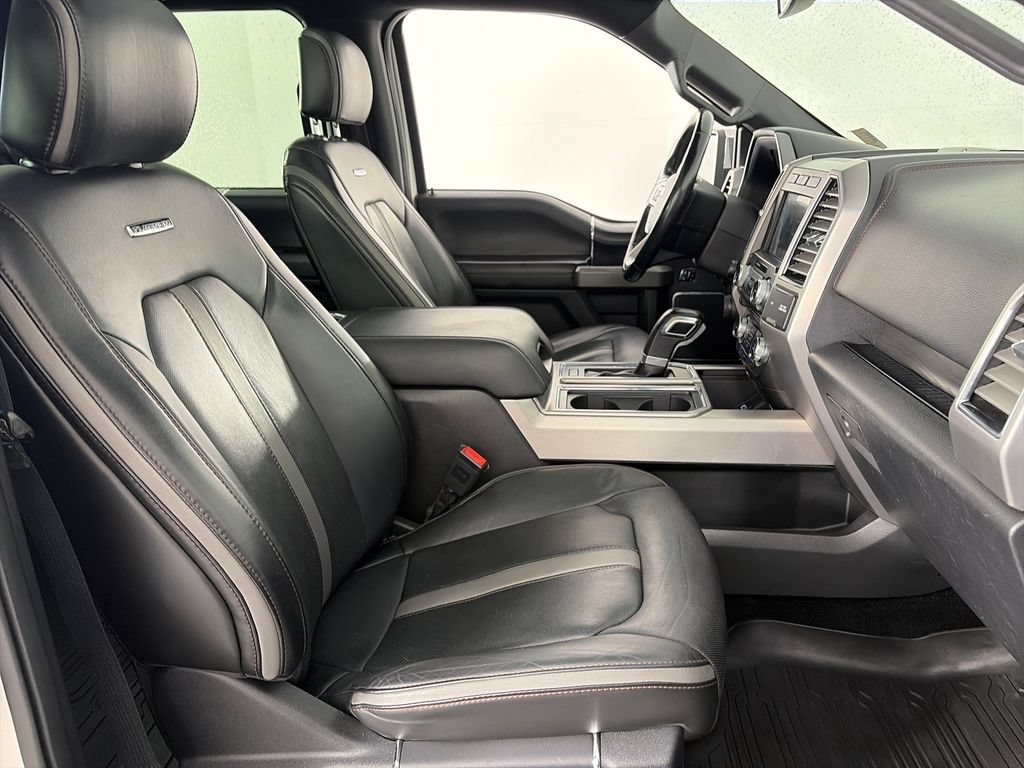 Certified 2018 Ford F150 Platinum w/ Technology Package AWD/4WD image 32