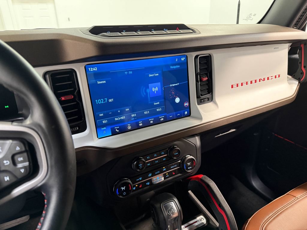 Used 2023 Ford Bronco Heritage Edition image 79