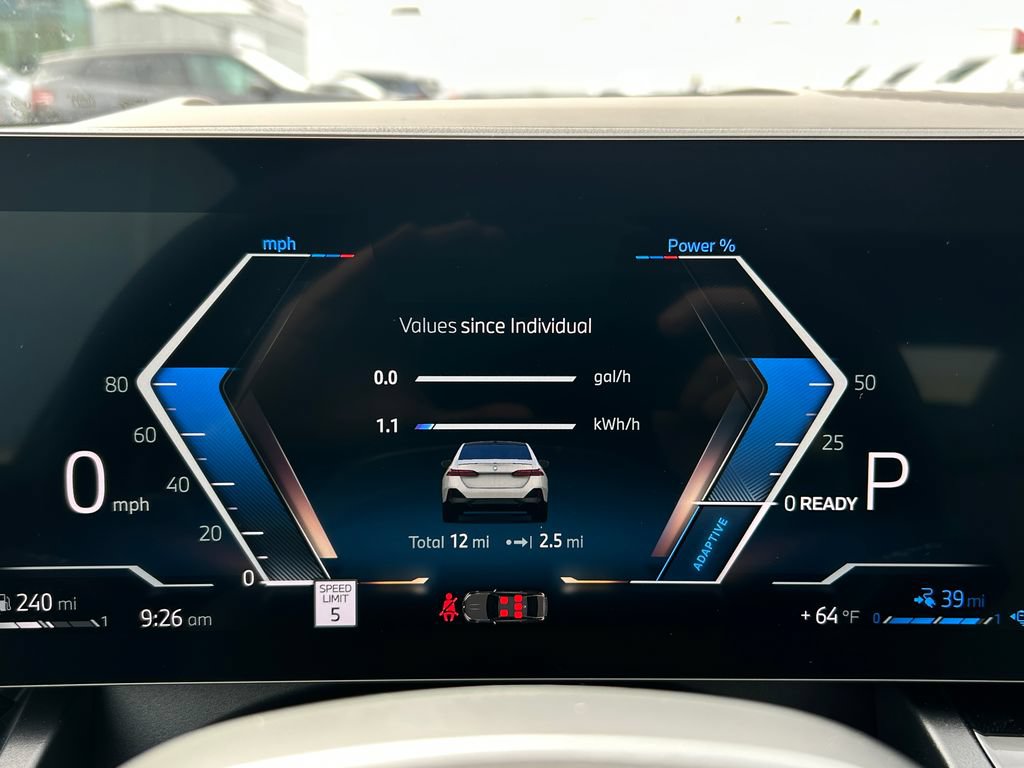 New 2027 BMW 550e xDrive w/ Premium Package AWD/4WD image 21