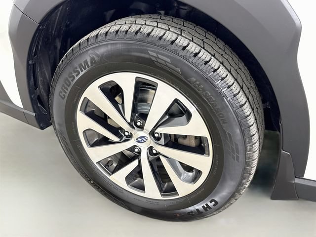 Used 2023 Subaru Outback Premium AWD/4WD image 31