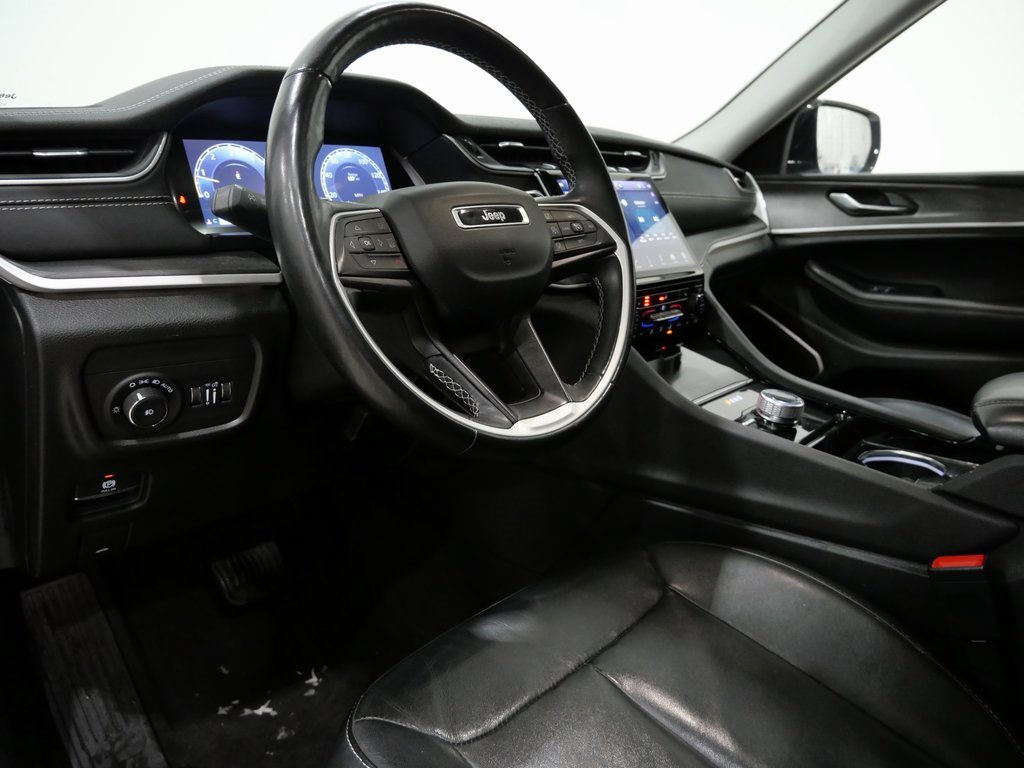 Used 2022 Jeep Grand Cherokee L Limited image 12