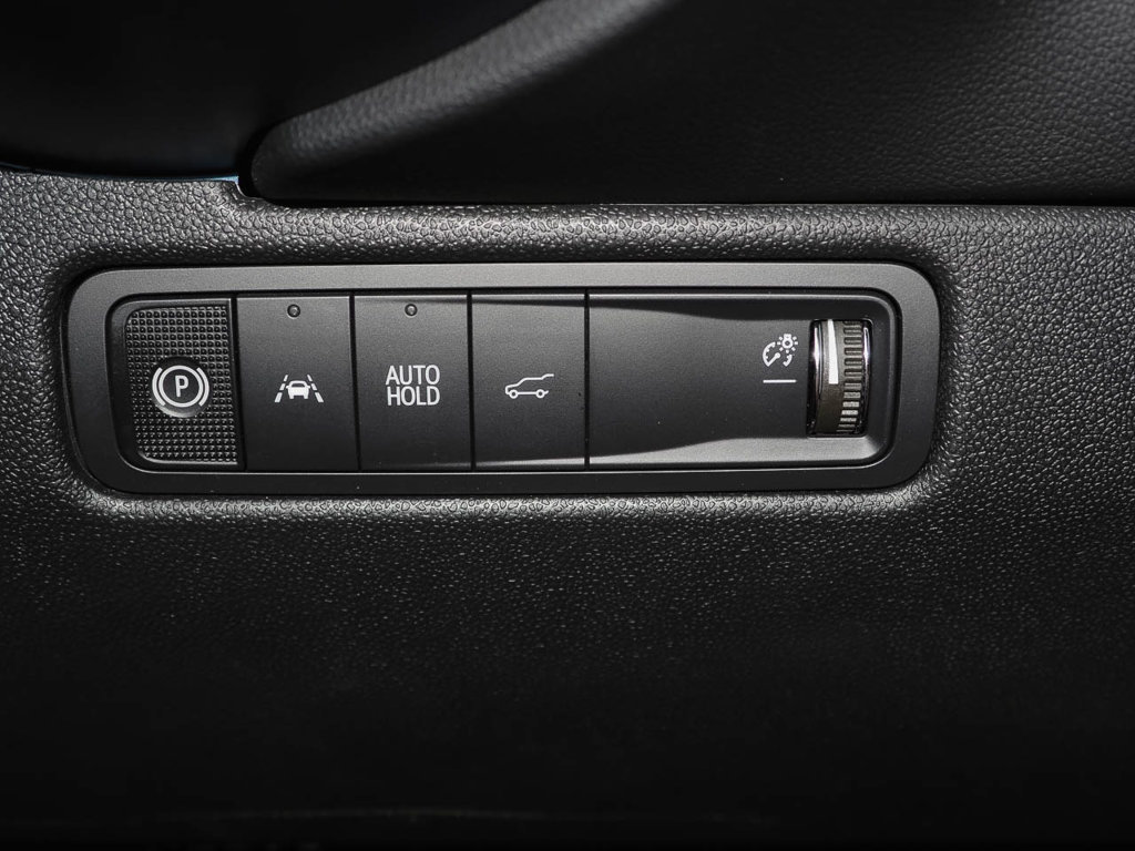 Used 2025 Chevrolet Equinox EV LT w/ Convenience Package FWD image 24