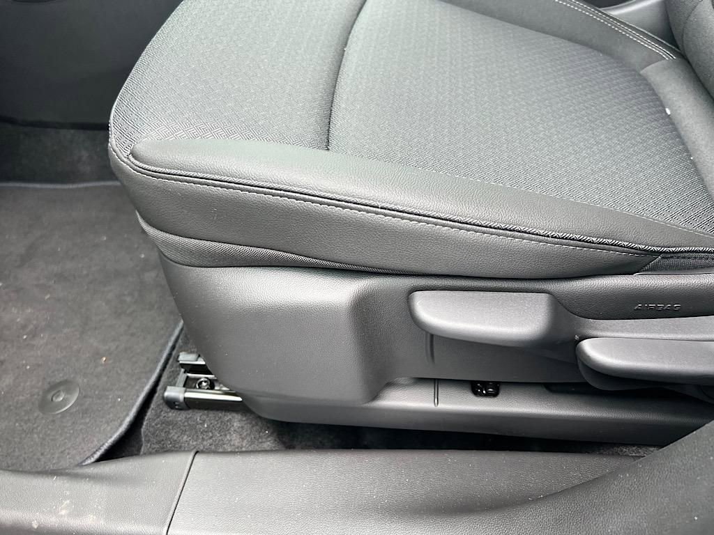 New 2025 Buick Encore GX Preferred image 11